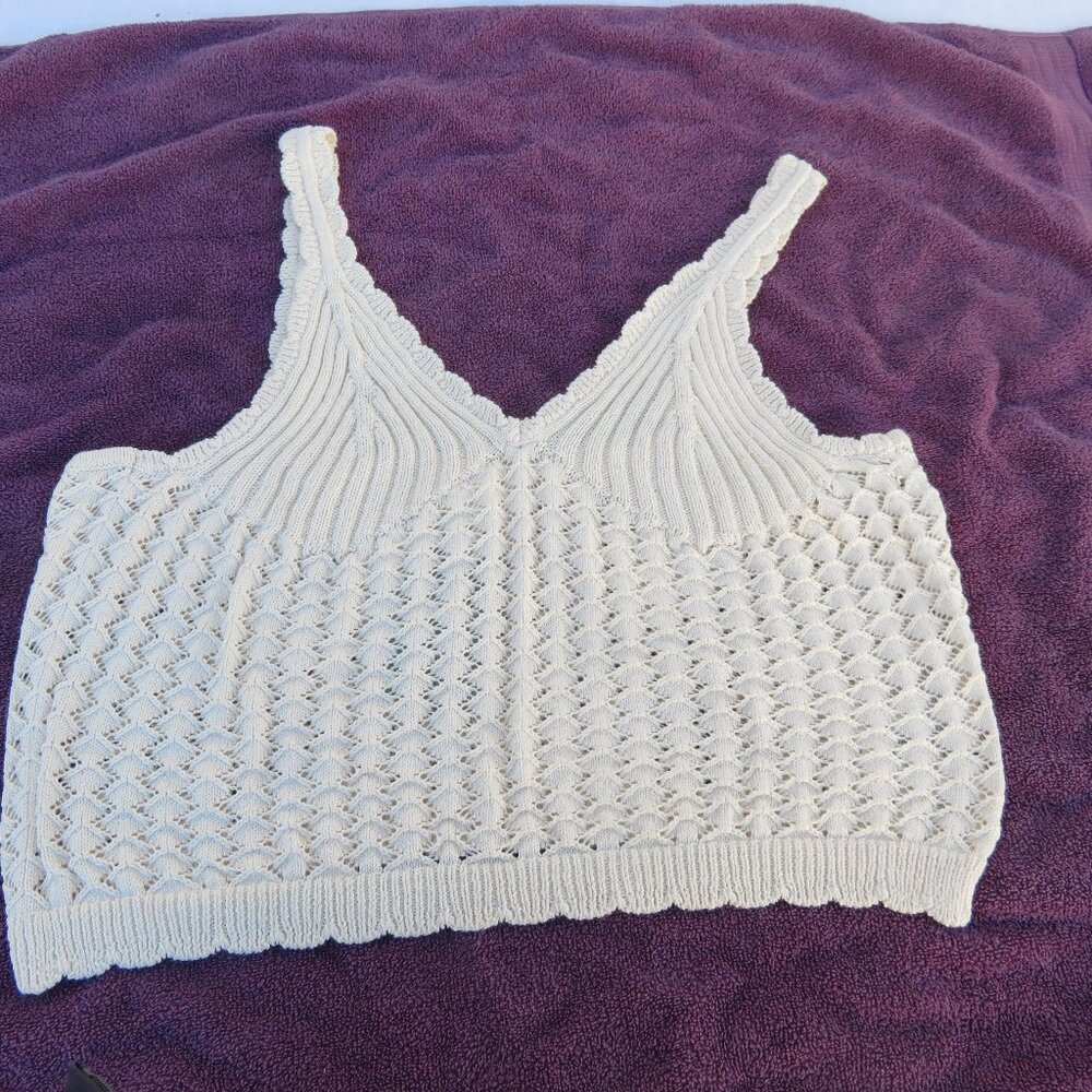 NWT H & M Women's Crochet Knit Crop Tank